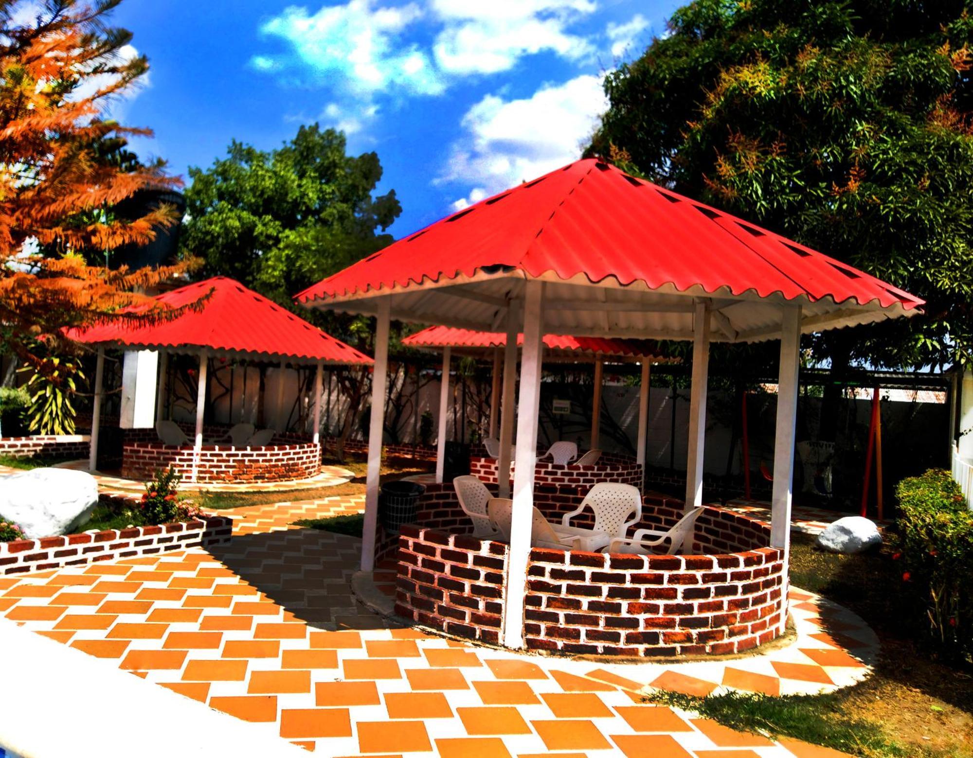 Centro Vacacional & Hotel Campestre Lago Center Aguazul Kültér fotó